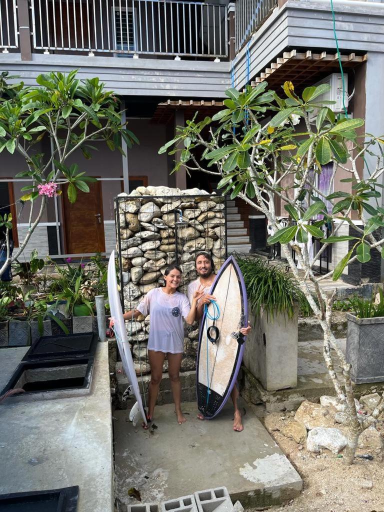 Oseda Nias Surf House Hotel Hilibotodane Exterior photo